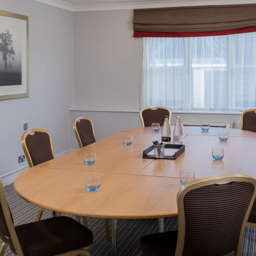 <p>ARLEY BOARDROOM</p>