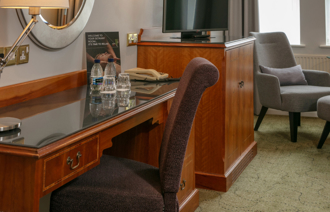 Carousel Desktop Twin 02